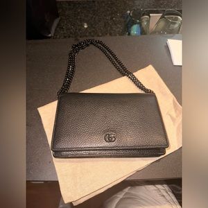 Gucci Marmont chain wallet